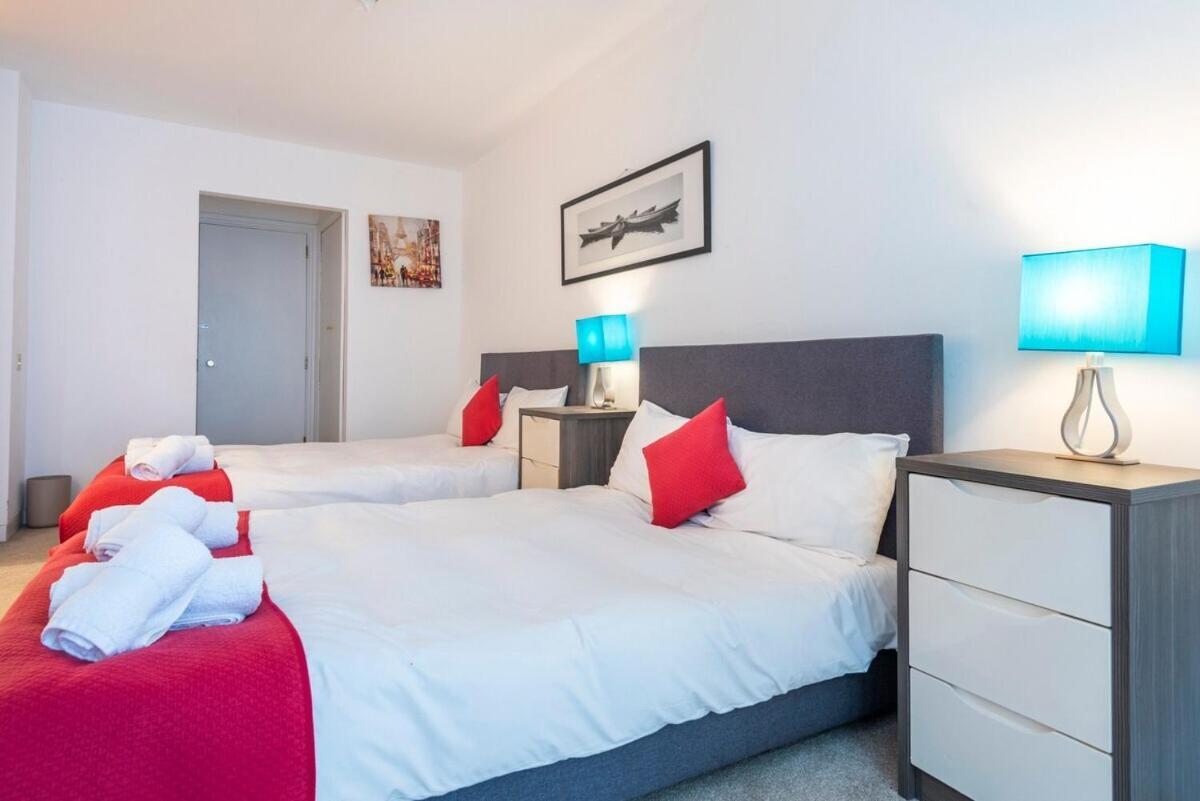 Mayfair Piccadilly Apartment Londra Oda fotoğraf